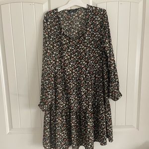 Floral print long sleeved dress